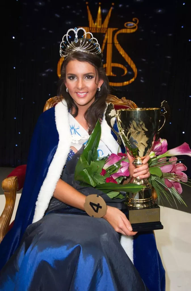 Sara Chafak Miss Suomi 2012